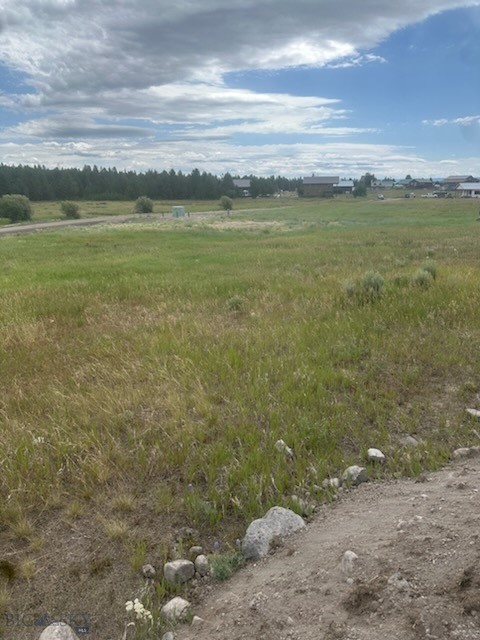 Hebgen Lake Estates - Land