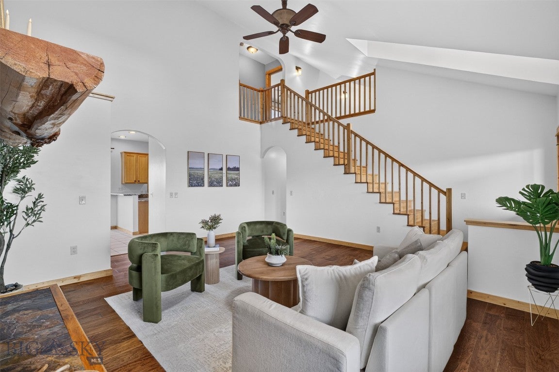 160 Hilltop Vista Loop