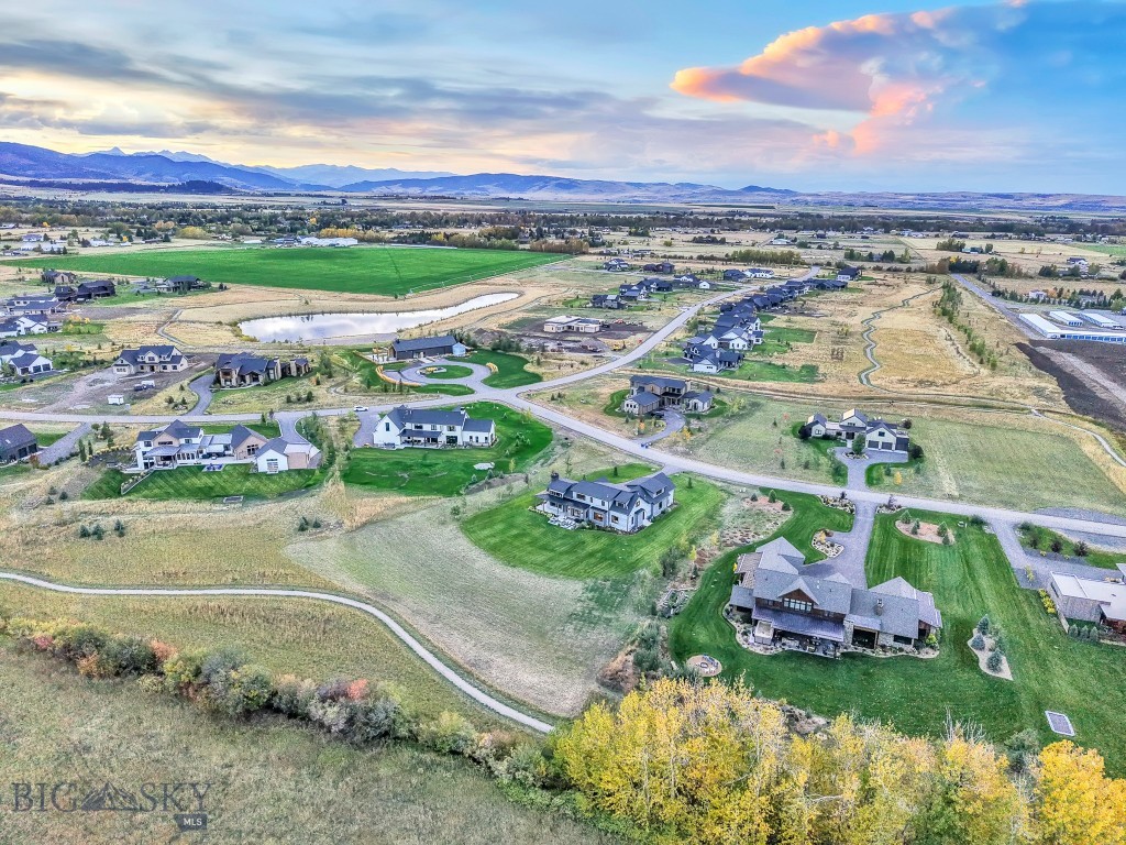 Home 40 - Residential