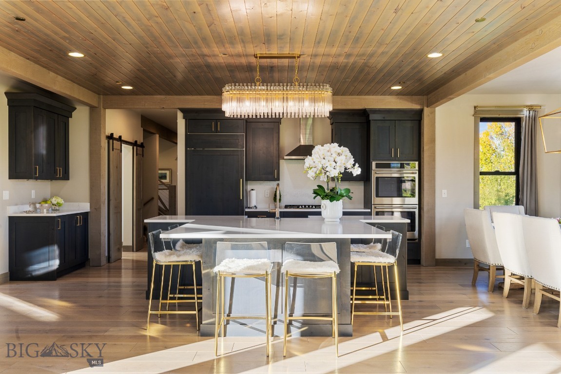 Home 40 - Residential