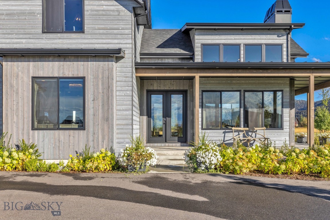 Home 40 - Residential
