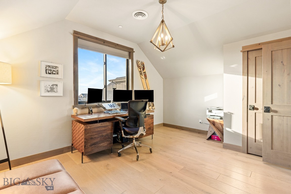 Home 40 - Residential
