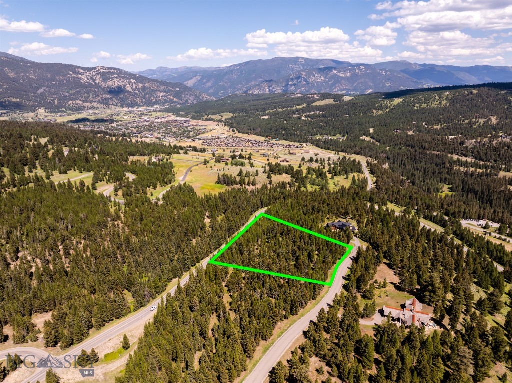 Ranches Neighborhood - Land