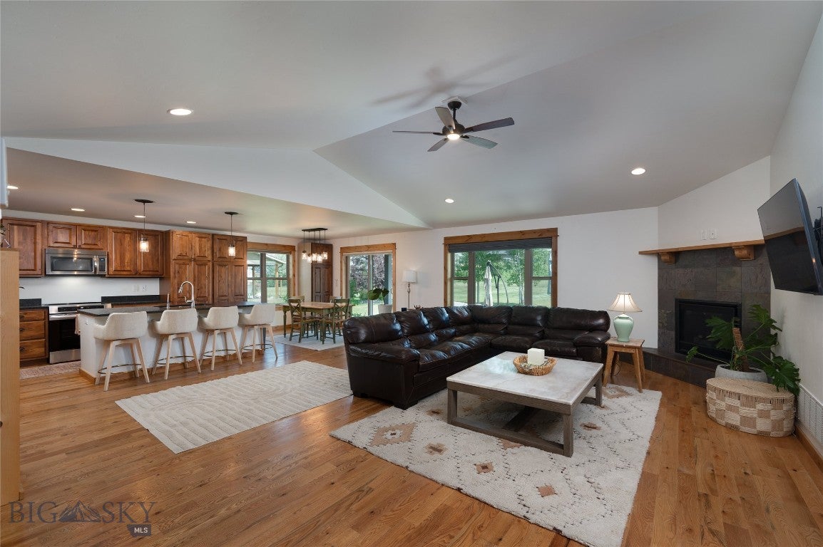 192 Arrow Trail
