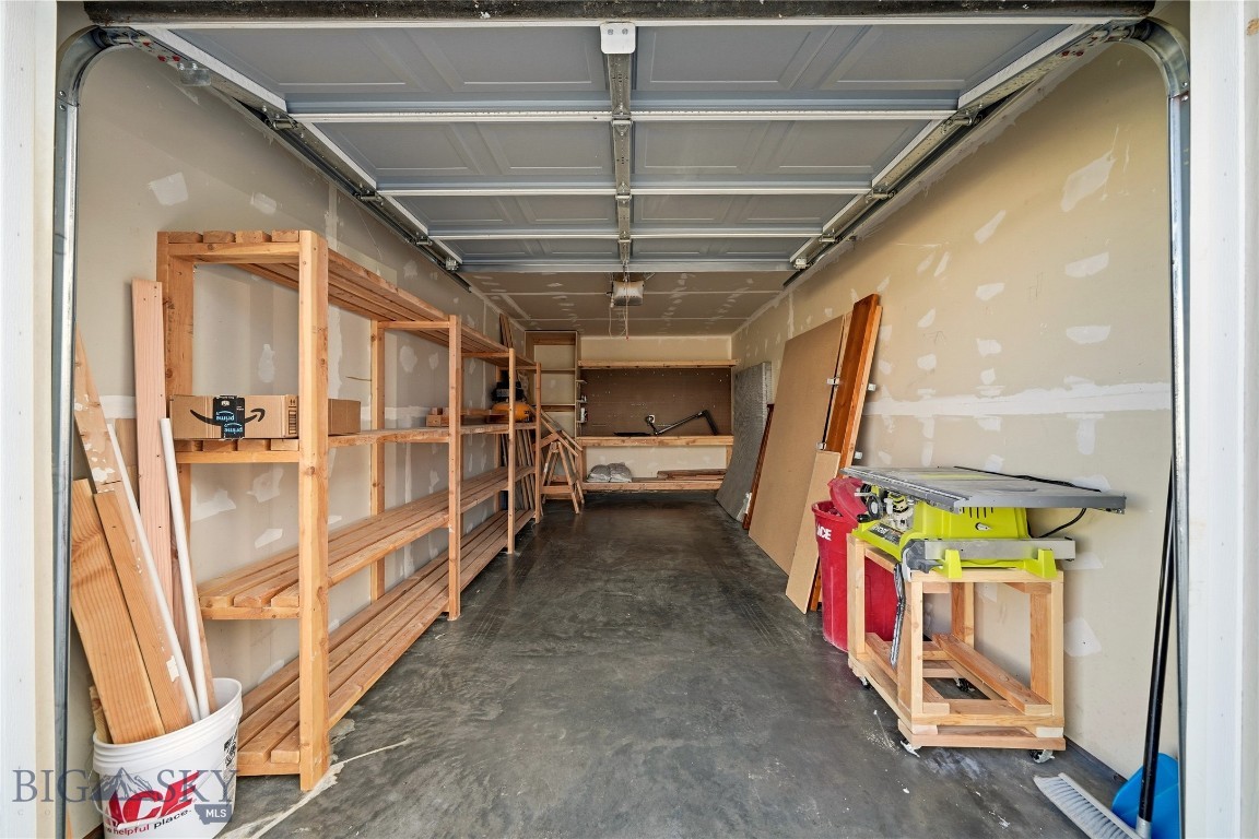 Parkway Plaza - Residential