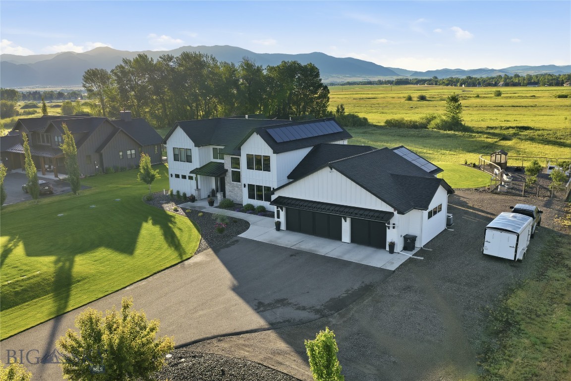 284 Riparian Way