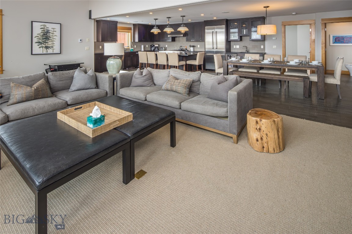 Black Eagle Lodge Condo - Residential