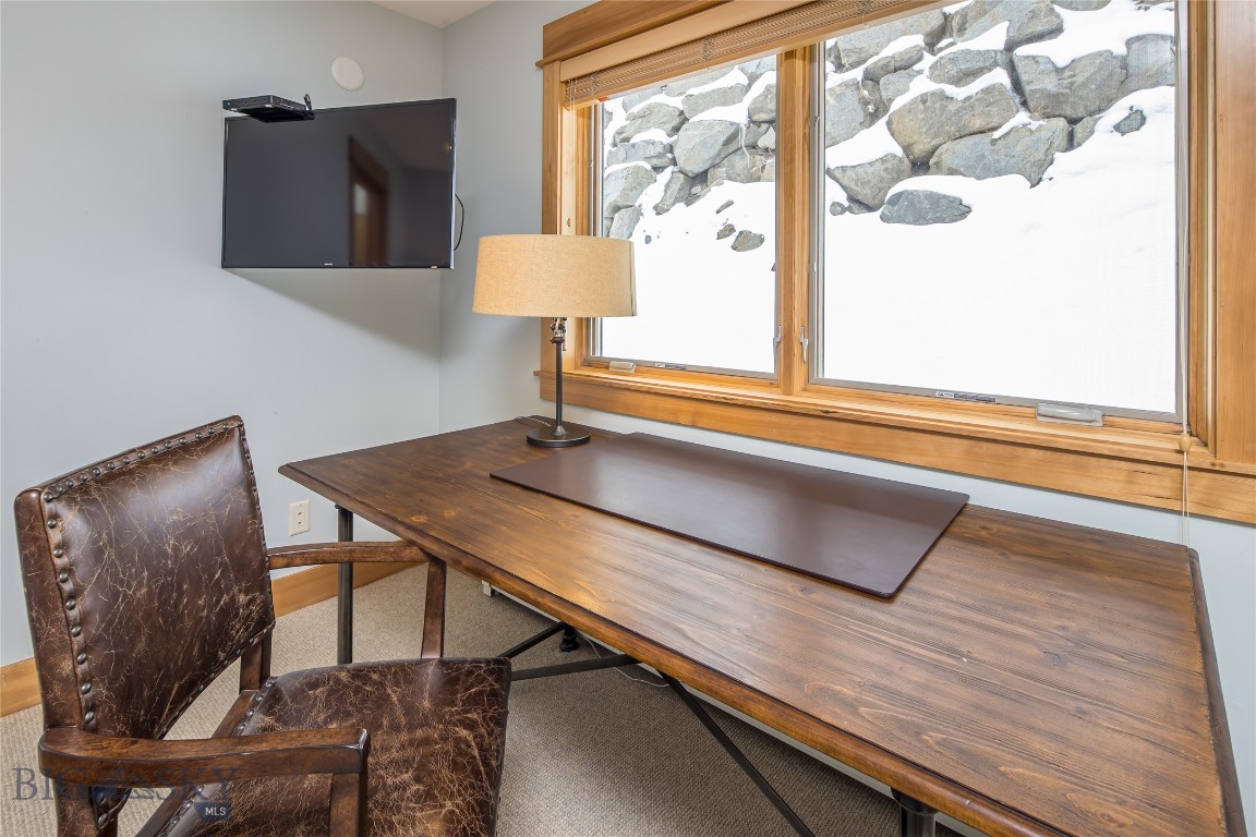 Black Eagle Lodge Condo - Residential