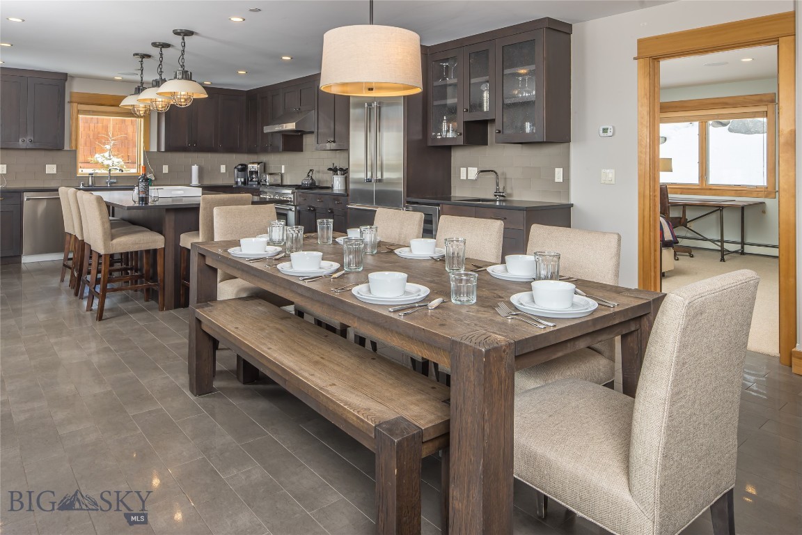 Black Eagle Lodge Condo - Residential