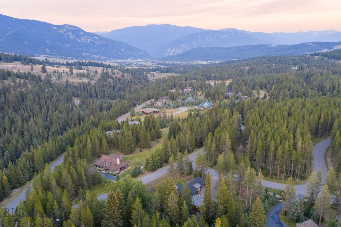Aspen Groves - Residential