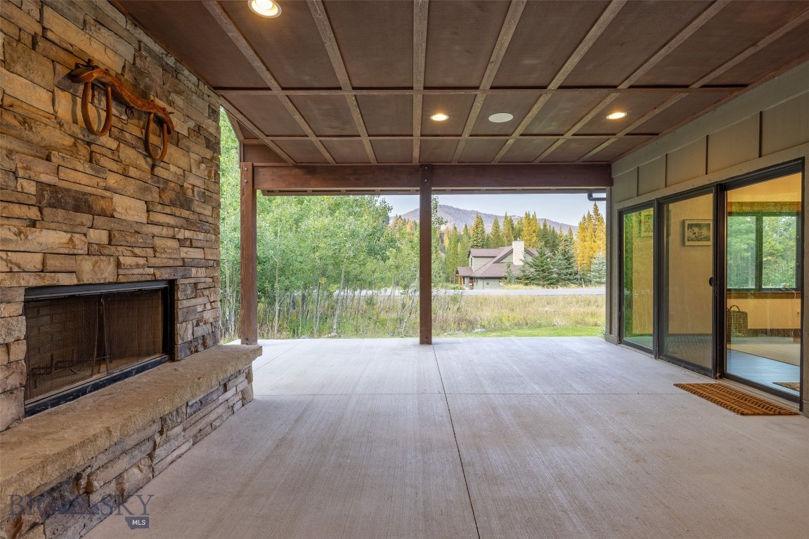 Aspen Groves - Residential