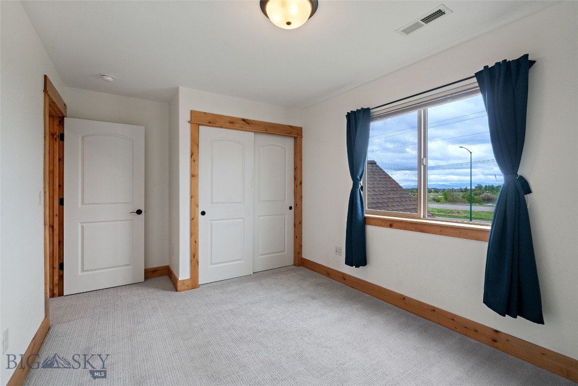 Oak Springs - Residential