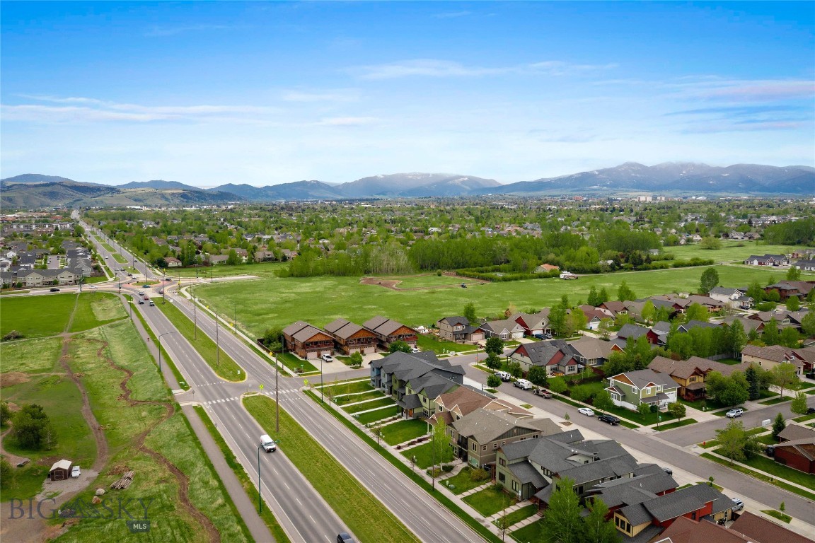 Oak Springs - Residential