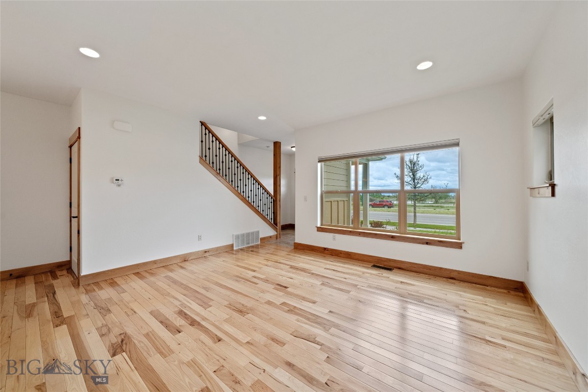 Oak Springs - Residential