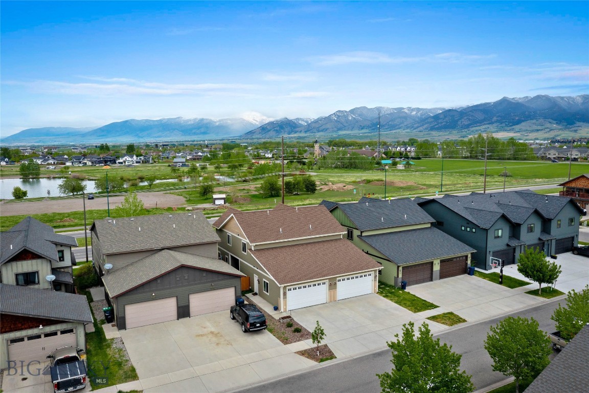 Oak Springs - Residential