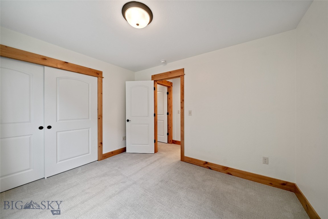 Oak Springs - Residential