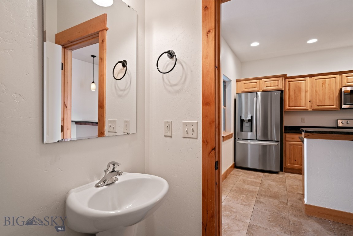 Oak Springs - Residential