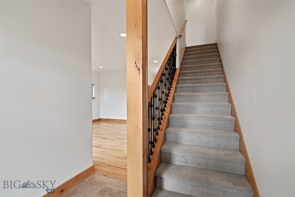 Oak Springs - Residential