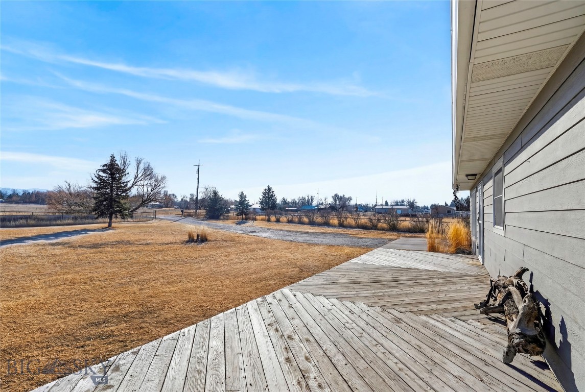 875 Nixon Gulch Road