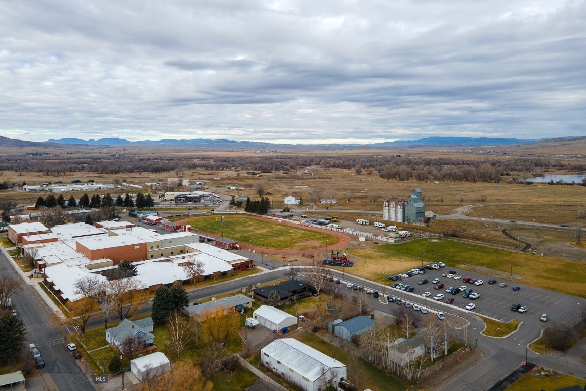 Milwaukee Land Company - Residential