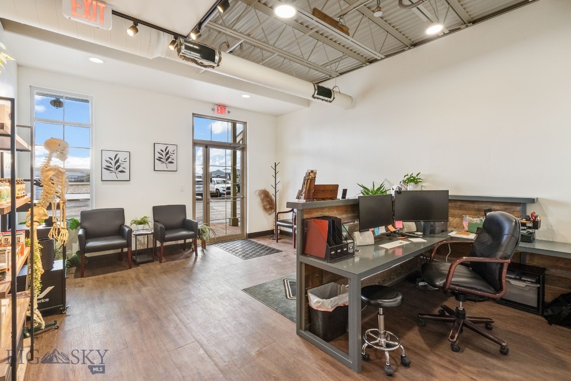 43 Mill Town Loop 102 (D)