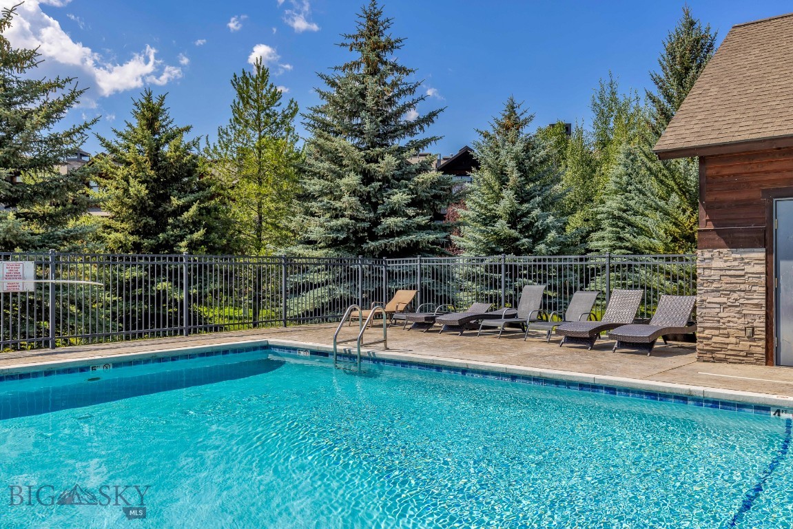 Spanish Peaks Club Condos - Residential