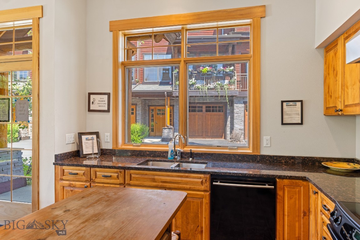 Spanish Peaks Club Condos - Residential