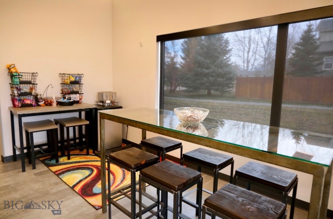 Woodland Park - Commercial Lease