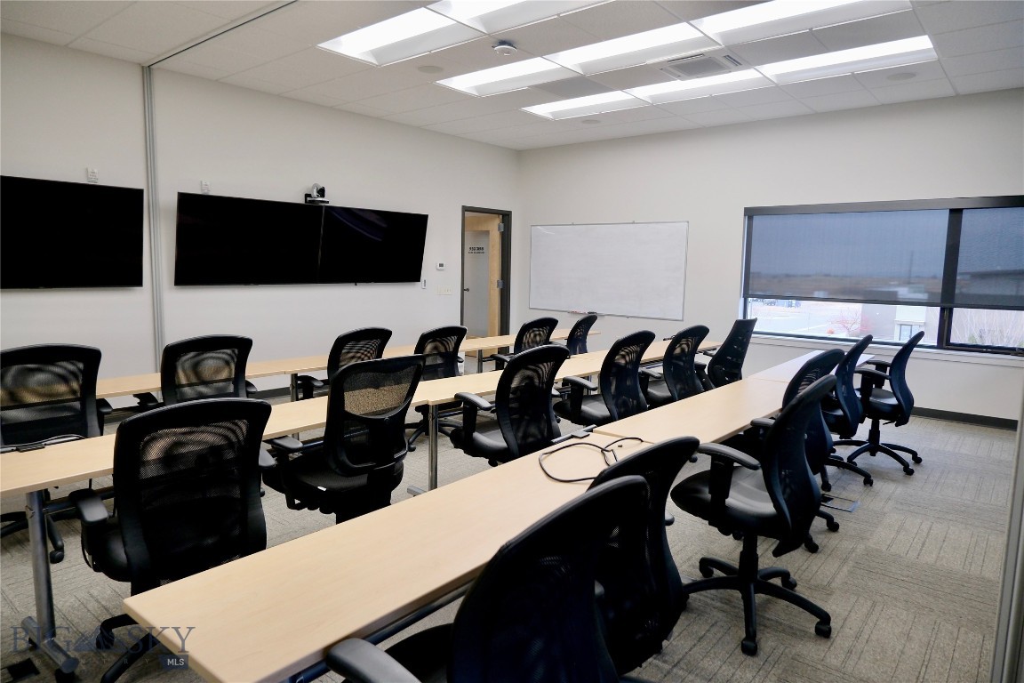 Woodland Park - Commercial Lease