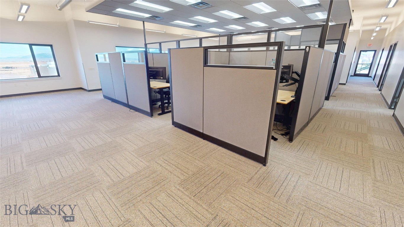 Woodland Park - Commercial Lease