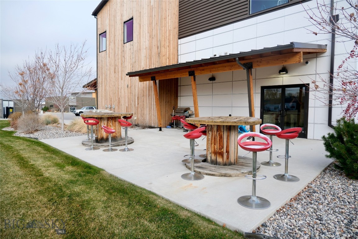 Woodland Park - Commercial Lease