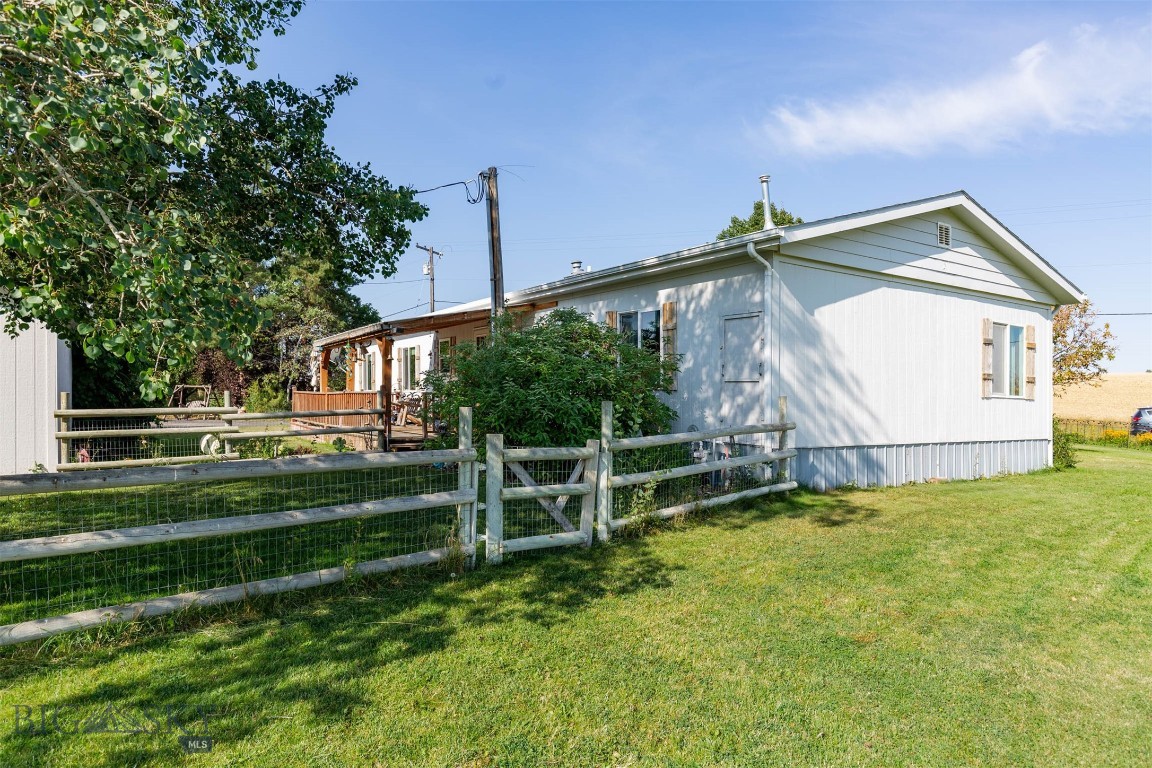 Amsterdam, Montana 59741, United States, 3 Bedrooms Bedrooms, ,2 BathroomsBathrooms,Land,Contingent,46531