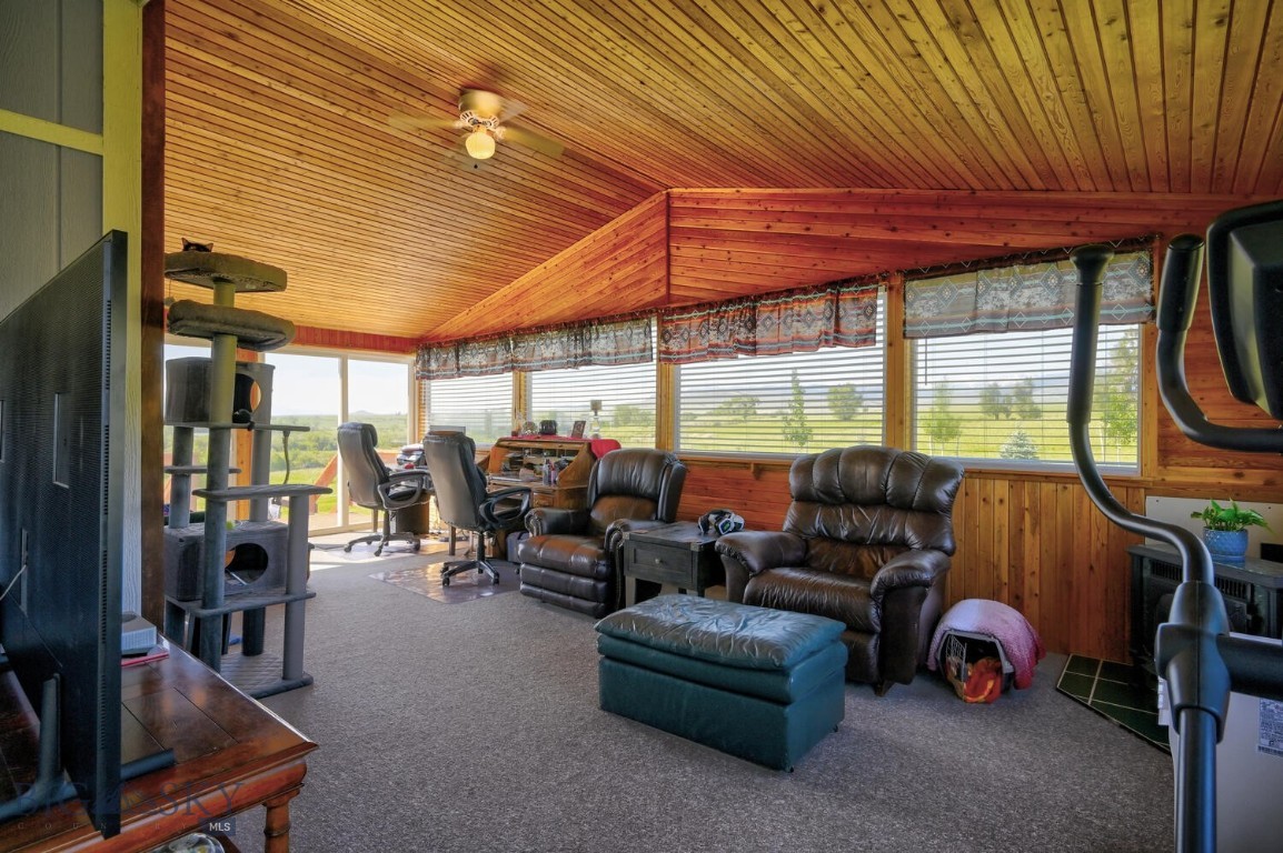 Harrison, Montana 59735, United States, 3 Bedrooms Bedrooms, ,2 BathroomsBathrooms,Residential,Active,186914