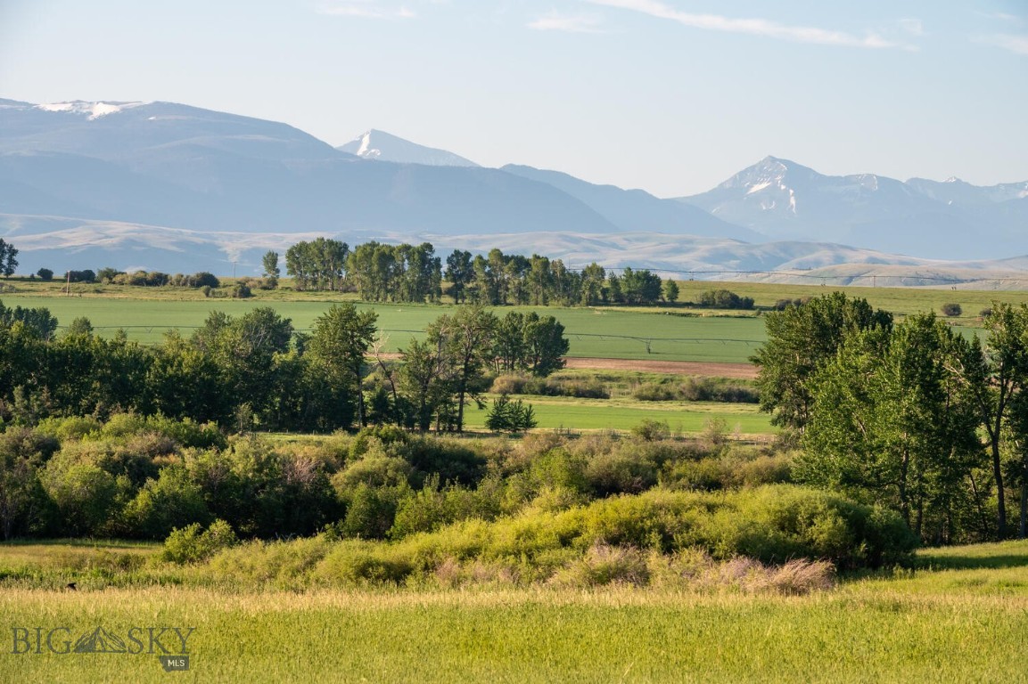 Harrison, Montana 59735, United States, 3 Bedrooms Bedrooms, ,2 BathroomsBathrooms,Residential,Active,186914