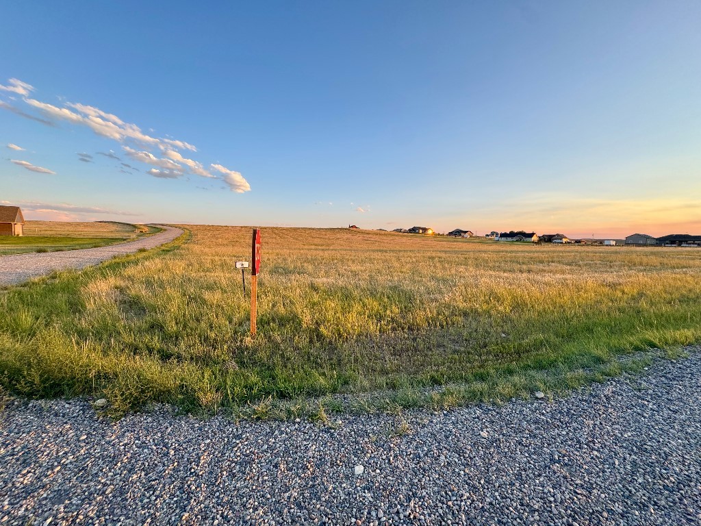 Beautiful Corner Lot in Morning Sky Neighborhood, Three Forks, MT
• Location: Lot 76, Morning Sky Neighborhood, Three Forks, MT
• Description: This stunning 3-acre corner lot offers a picturesque setting with a gentle low slope, perfect for your dream home. Currently featuring expansive open views and bathed in golden sunlight, the property provides breathtaking vistas of the surrounding mountain ranges, including the Bridger Mountains and Spanish Peaks, visible from various vantage points across the lot. Photos were taken from 3 of the 4 corners of the lot, showcasing its full potential. This spacious lot is ready for your custom build.
• Features: 3 acres, corner lot, low slope, scenic views of Bridger Mountains and Spanish Peaks, peaceful rural setting.