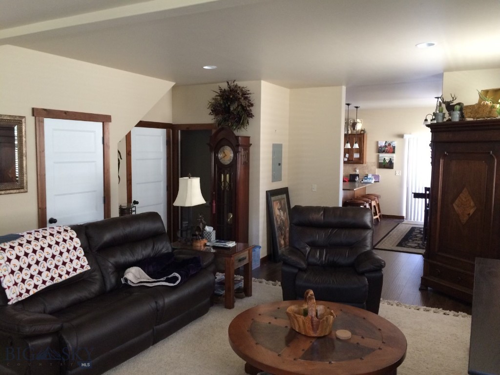 The Traditions - Residential Income