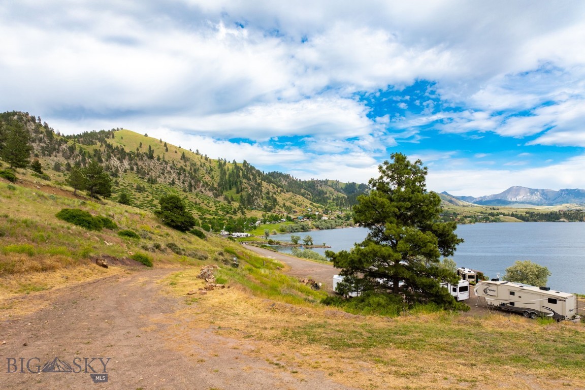 1348 Beartooth Road