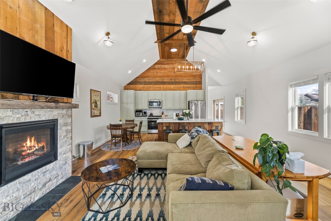 Livingston Original Plat - Residential Income