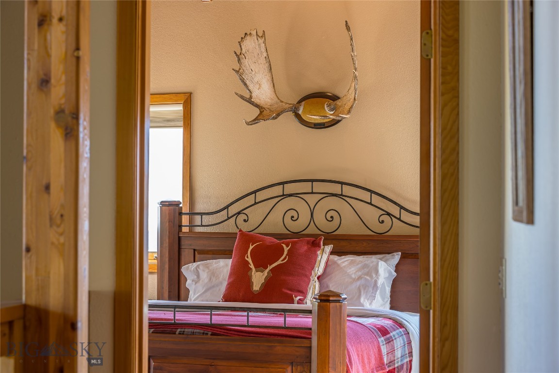 Sweetgrass Hill - Residential