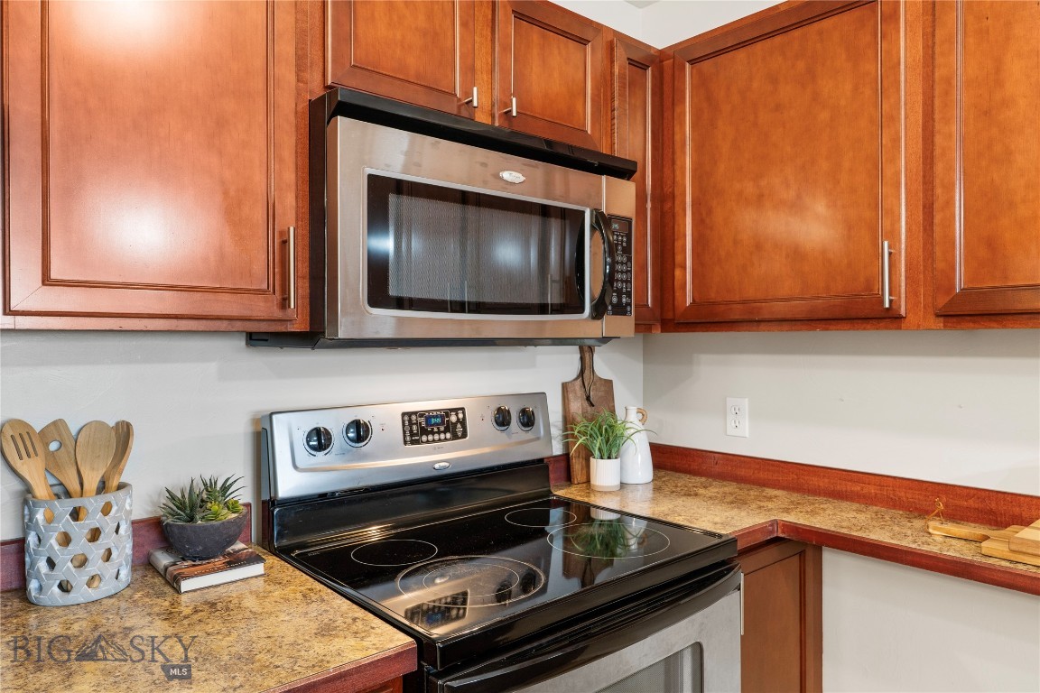 Bronzeleaf Condos - Residential