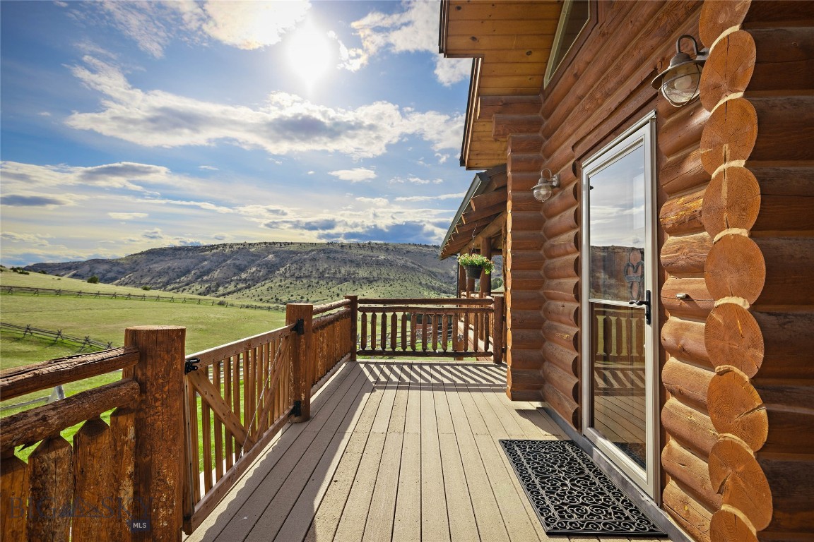 1460 Horseshoe Gulch Road