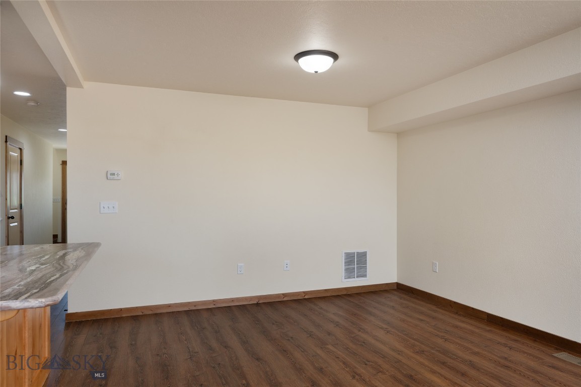Laurel Glen - Residential