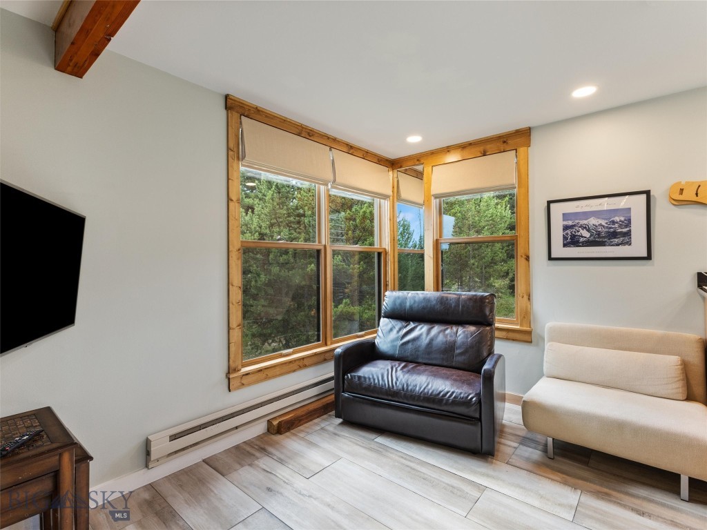 Hill Condos - Residential