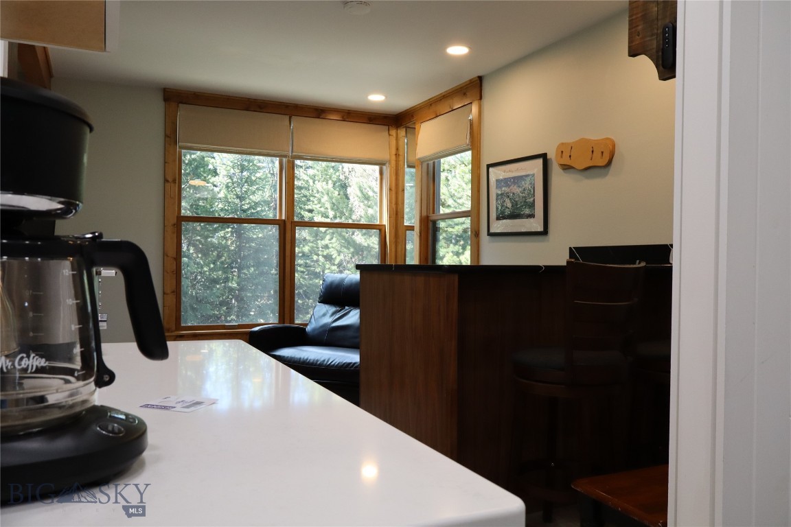 Hill Condos - Residential