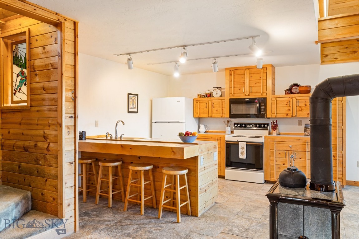 Meadow Village - Residential