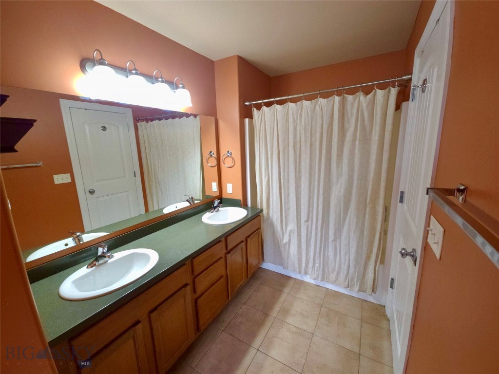 Las Campanas - Residential