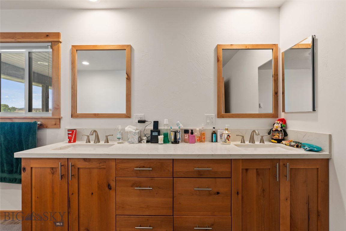 Sky View in Ennis - Residential