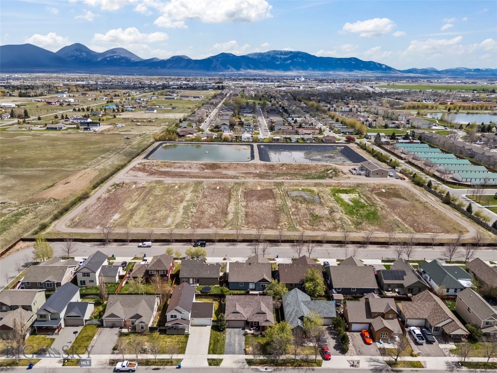 River Rock and Royal Village - Residential