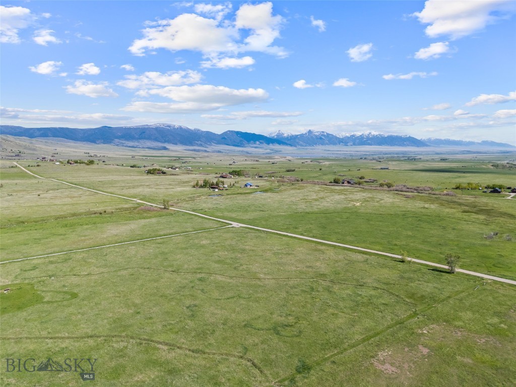 Shining Mountain West - Land