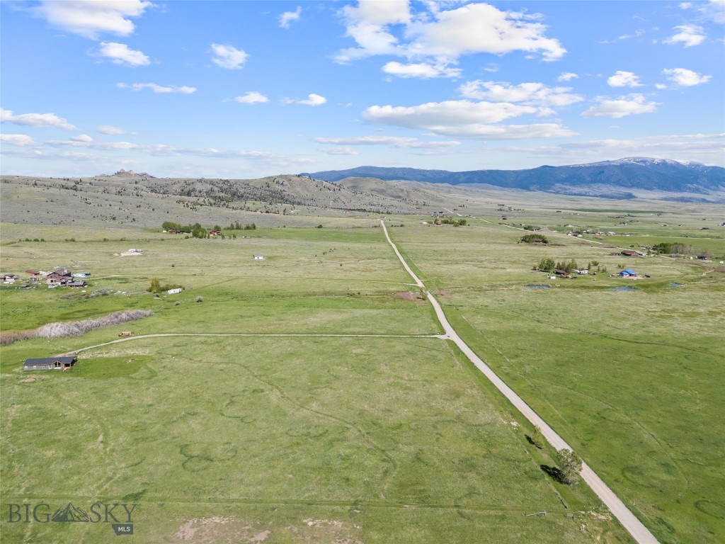 Shining Mountain West - Land